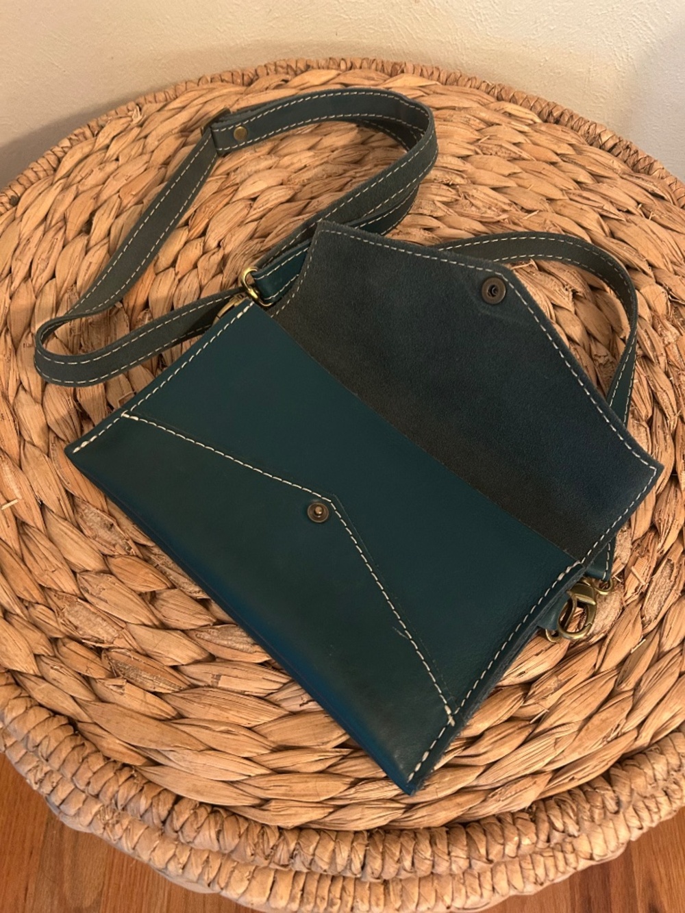 Portland Leather Goods Envelope Convertible Crossbody Bag Wallet Teal Blue - Picture 3 of 4